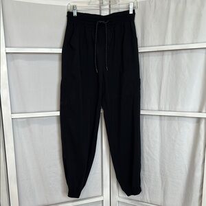 Men's Black Jogger Pants Quick Dry Cargo style fits Women’s size medium